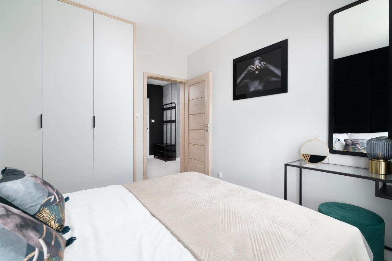 Easy Rent Apartments - Kompozytorow Polskich 7/51 ลูบลิน ภายนอก รูปภาพ