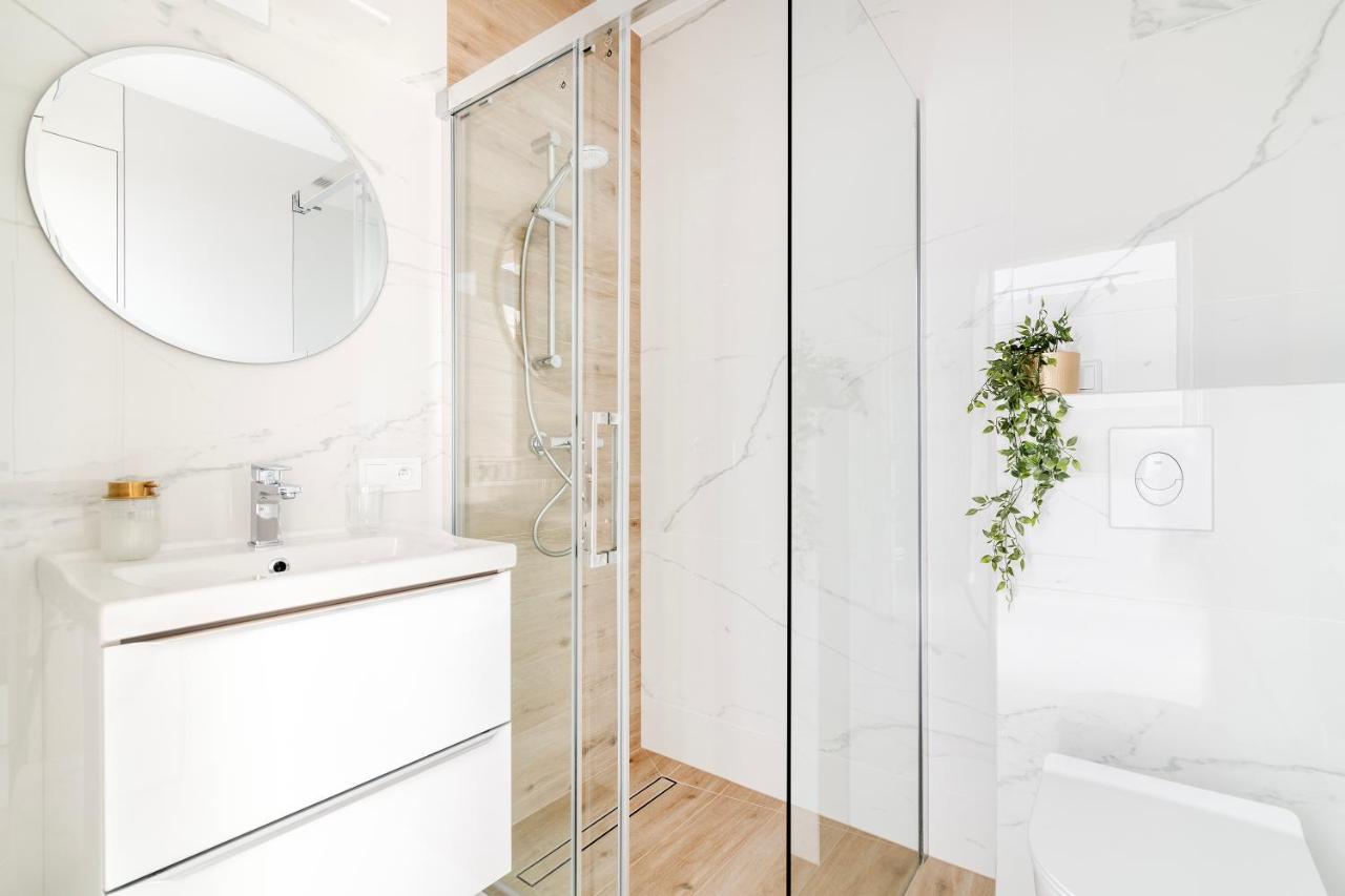 Easy Rent Apartments - Kompozytorow Polskich 7/51 ลูบลิน ภายนอก รูปภาพ